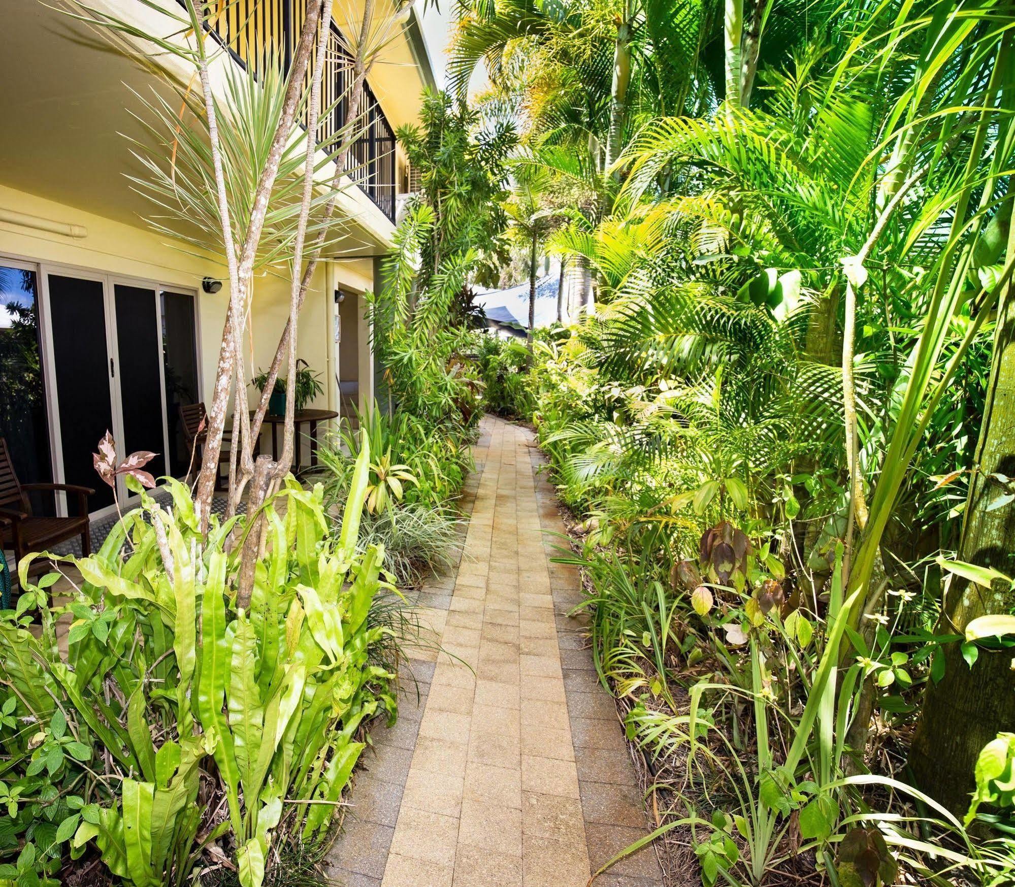 Mission Reef Resort Mission Beach Extérieur photo